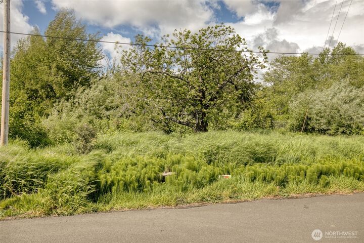 430 E Curtis  Aberdeen WA 98520 photo
