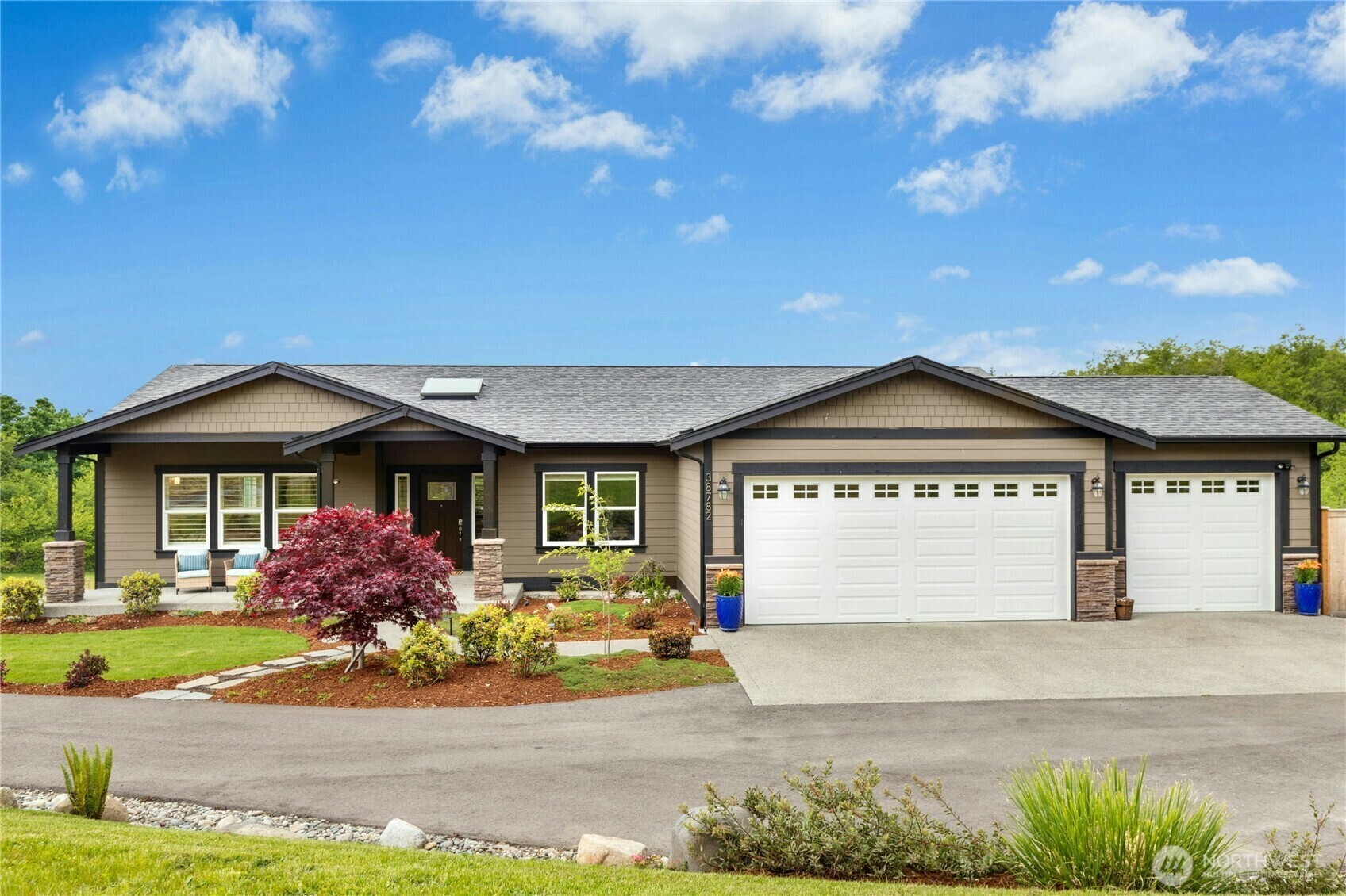 Property Photo: 38782 Benchmark Avenue NE WA 98340