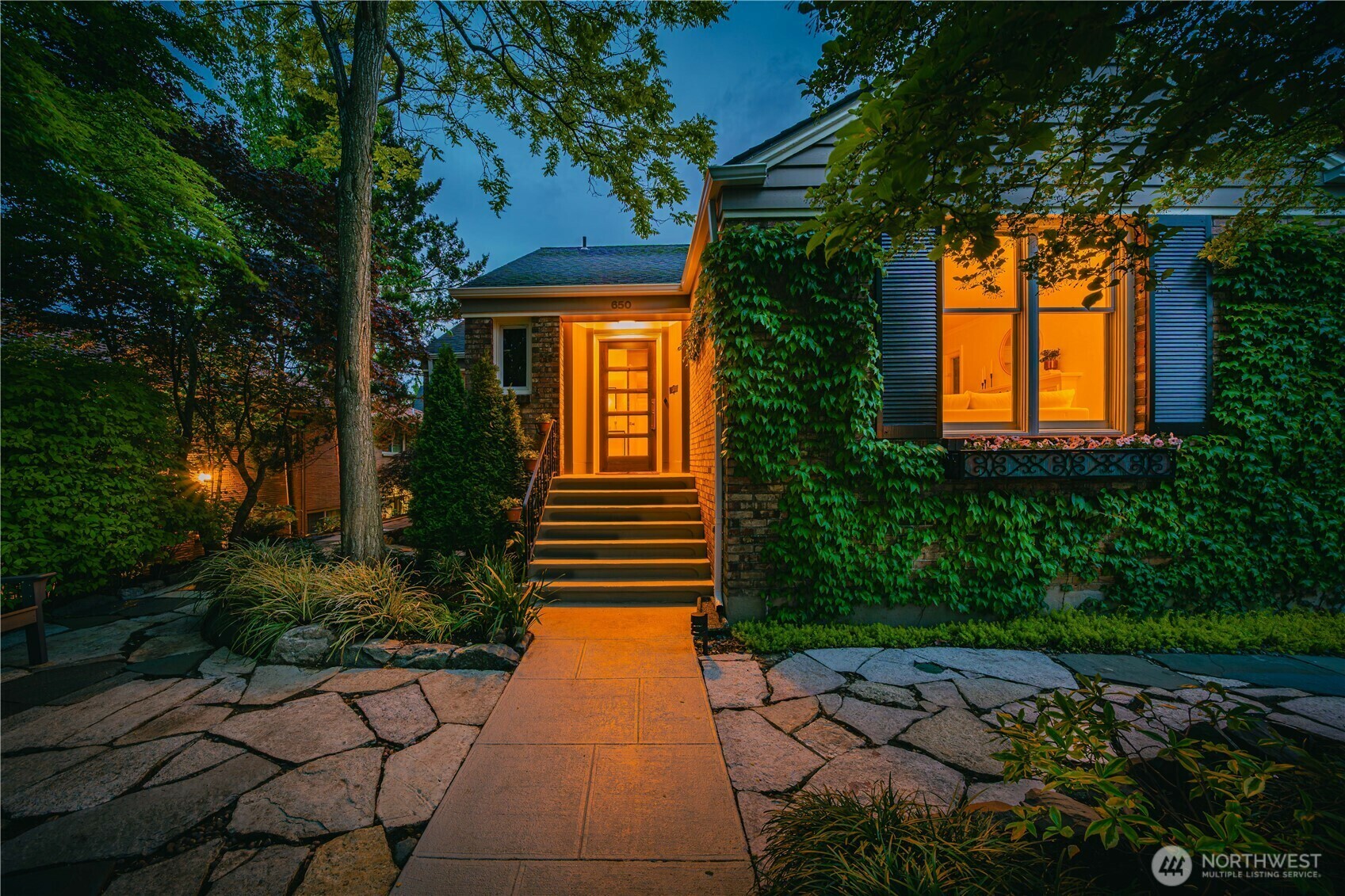 Property Photo: 650 NW 78th Street WA 98117