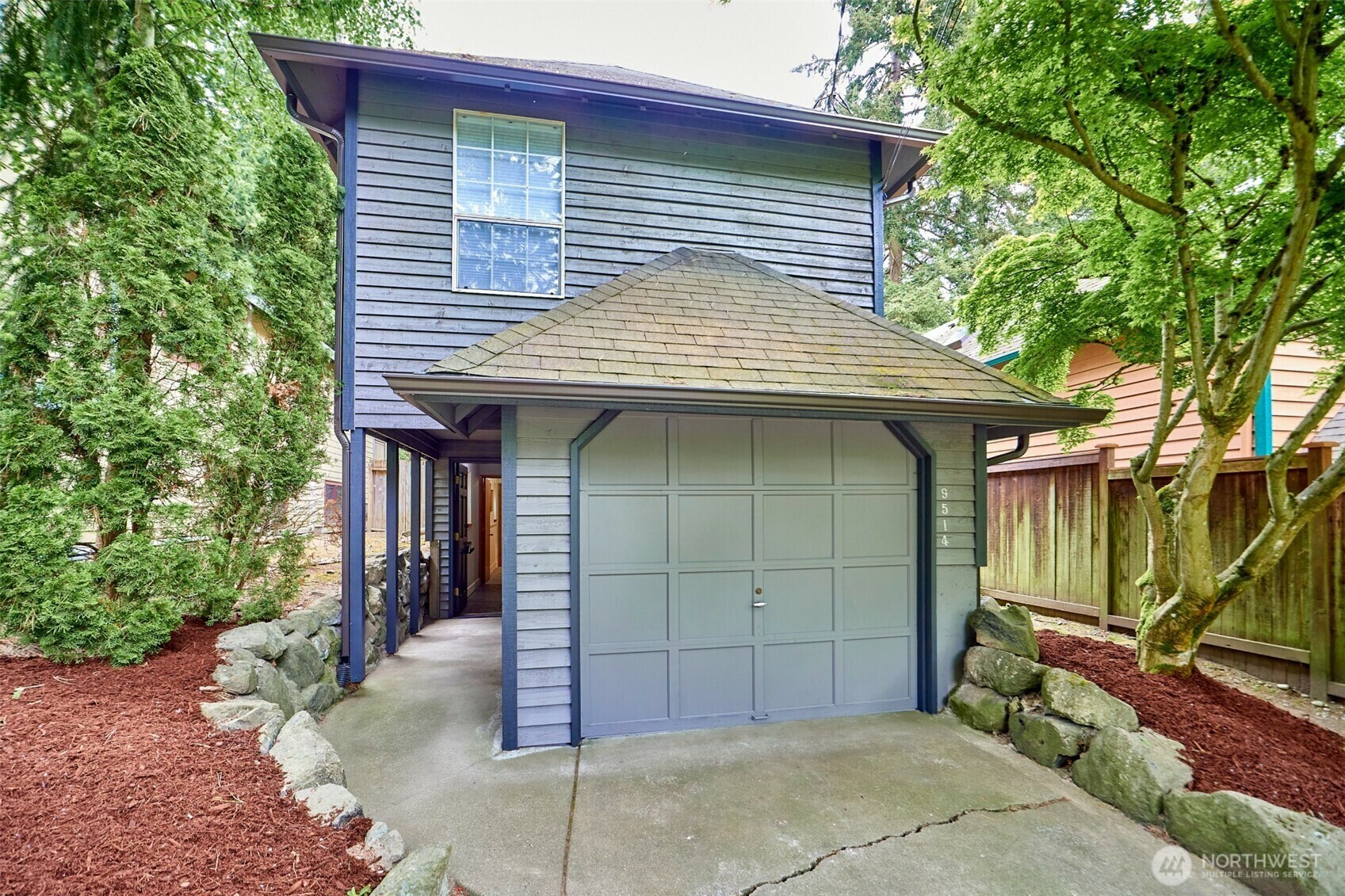 9514  Sand Point Way NE  Seattle WA 98115 photo
