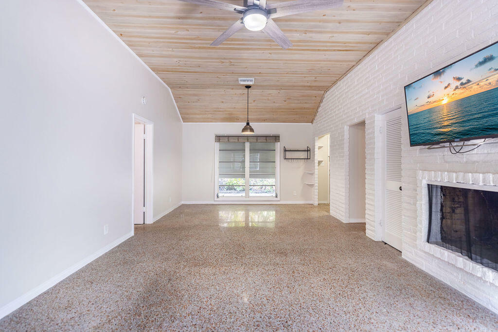 Property Photo: 1225 George Bush Boulevard 8 FL 33483