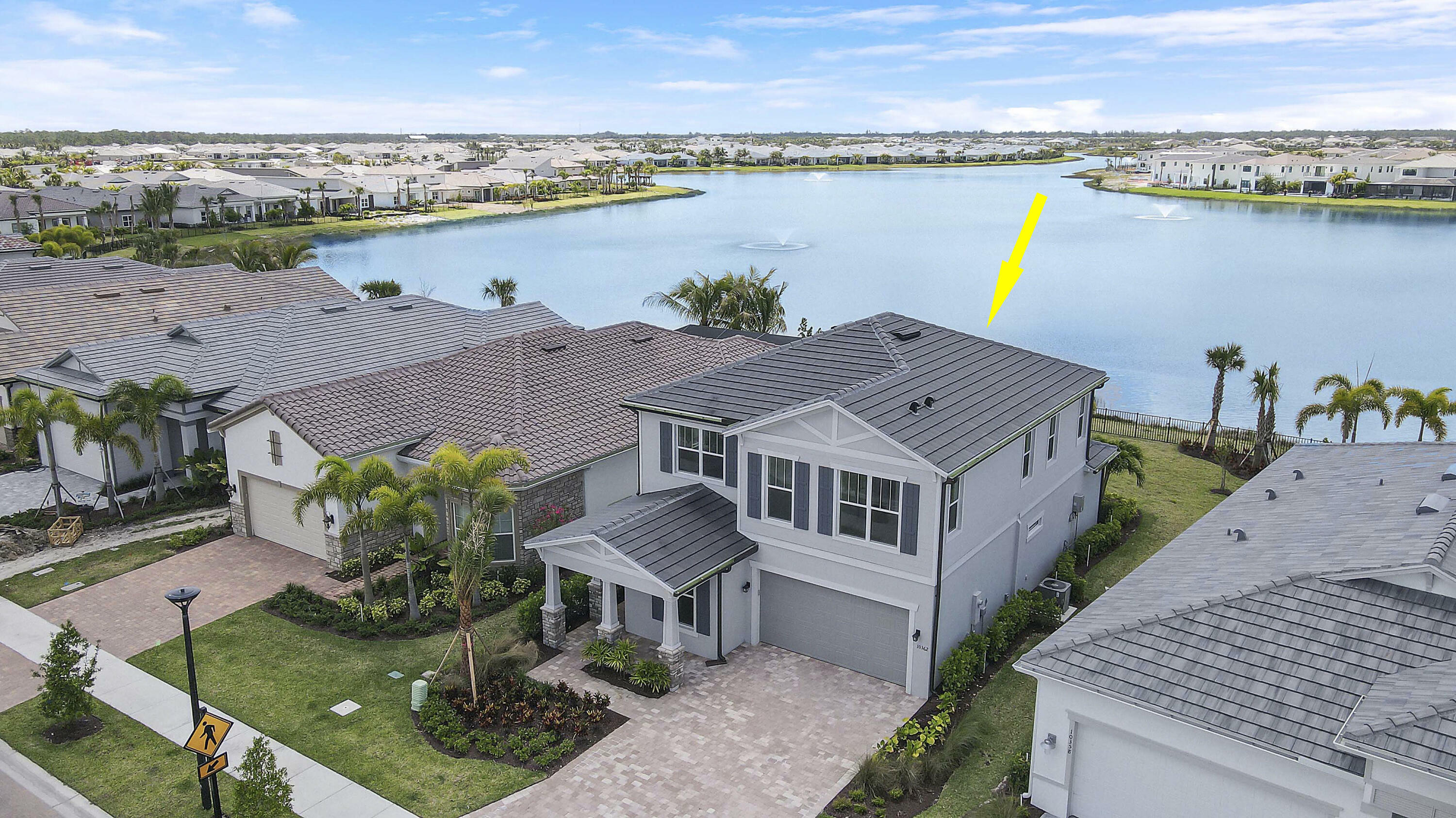 Property Photo: 10362 Northbrook Circle FL 33412