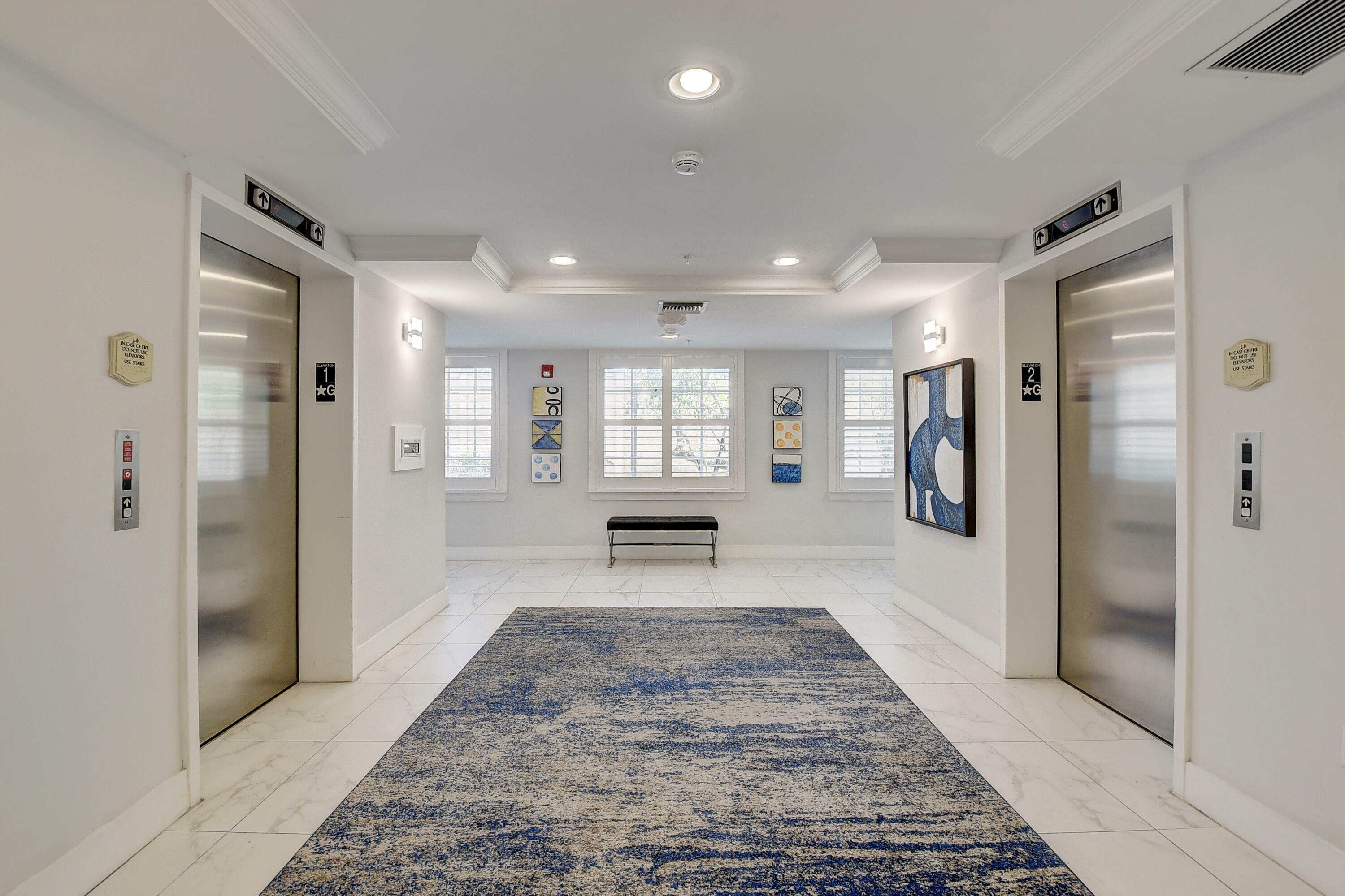 Property Photo: 255 NE 3rd Avenue 2-516 FL 33444