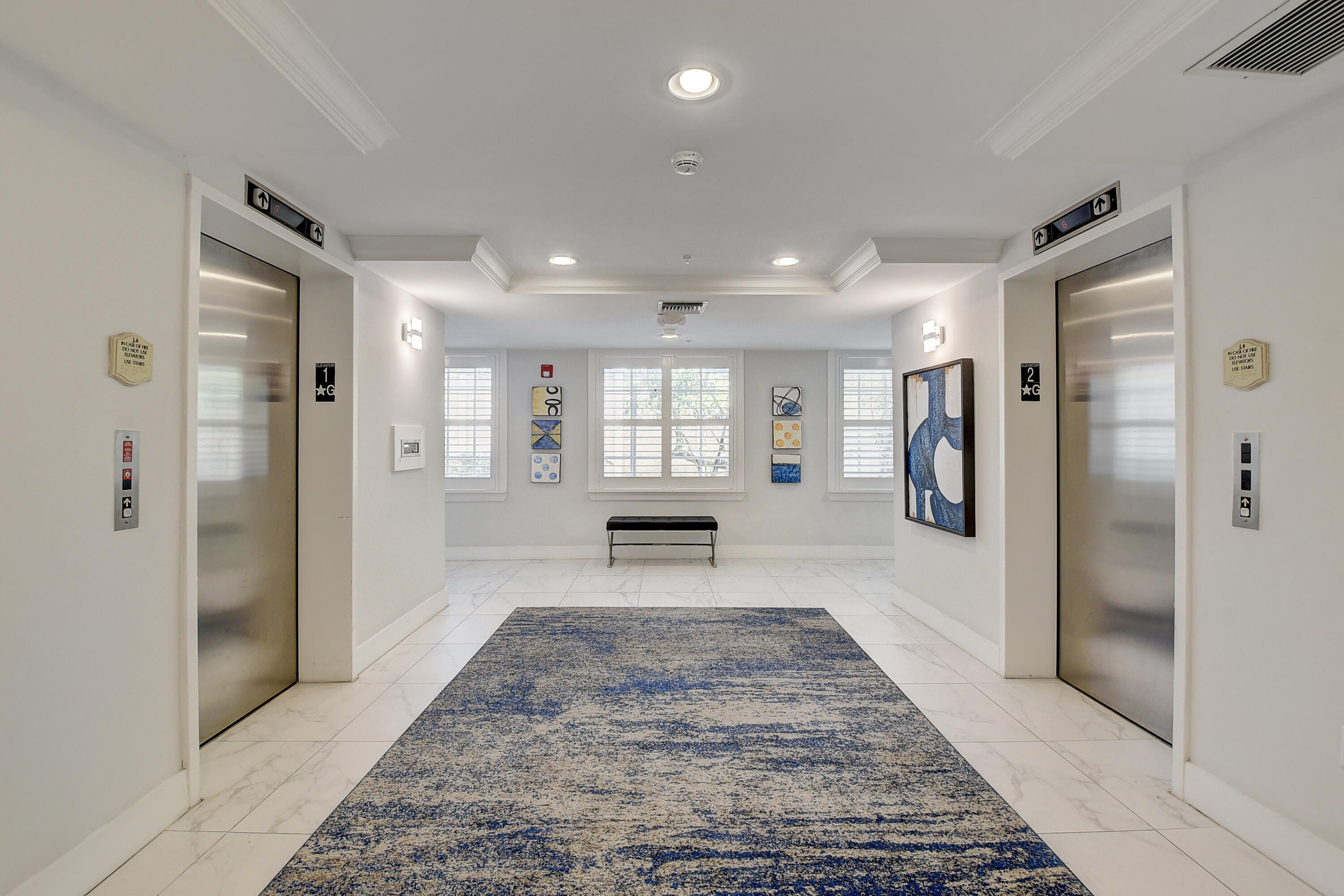 Property Photo: 255 NE 3rd Avenue 2-516 FL 33444