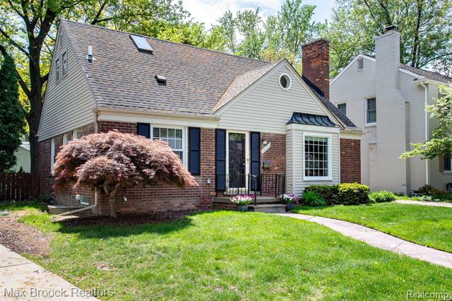 Property Photo: 10735 Nadine Avenue MI 48070