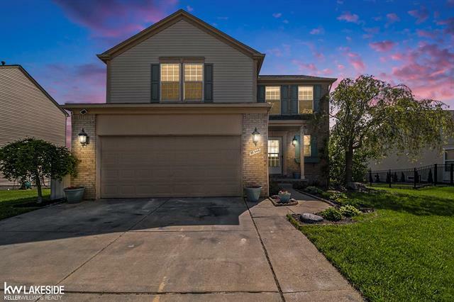 56546 Winding Creek Drive  Macomb Twp MI 48042 photo