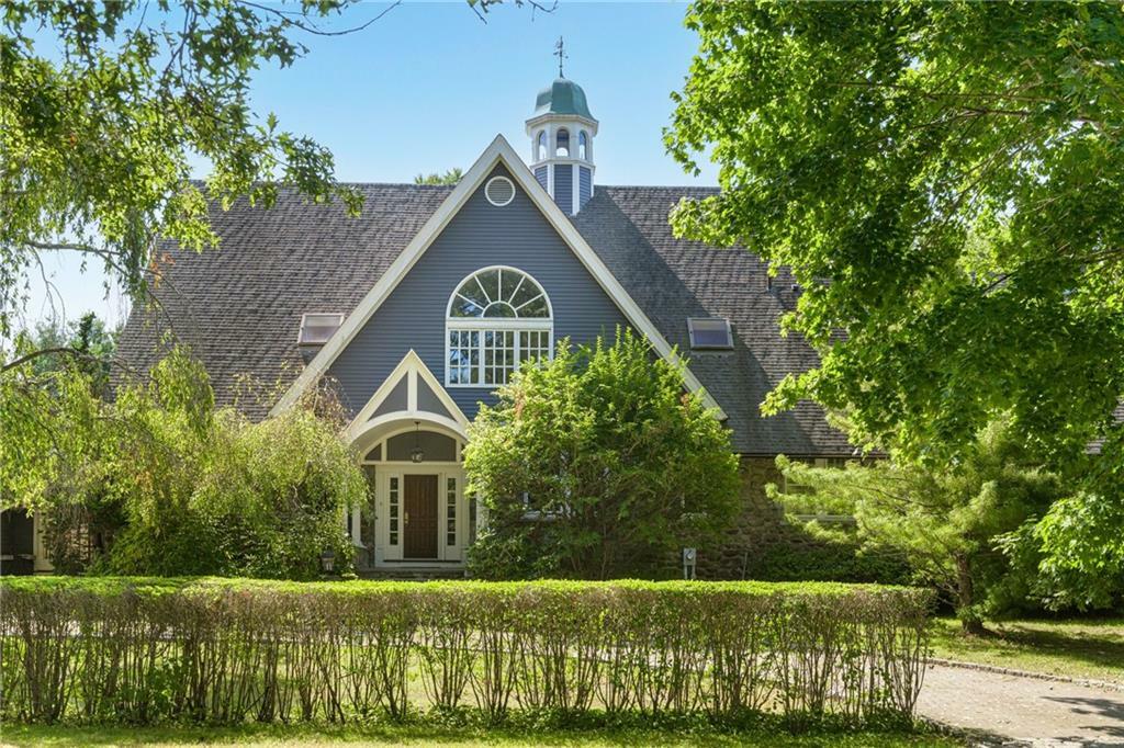 Property Photo:  3 Stone Tower Lane  RI 02806 