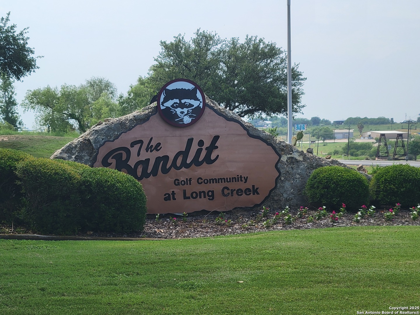 Property Photo: 123 Pinnacle Dr. TX 78130
