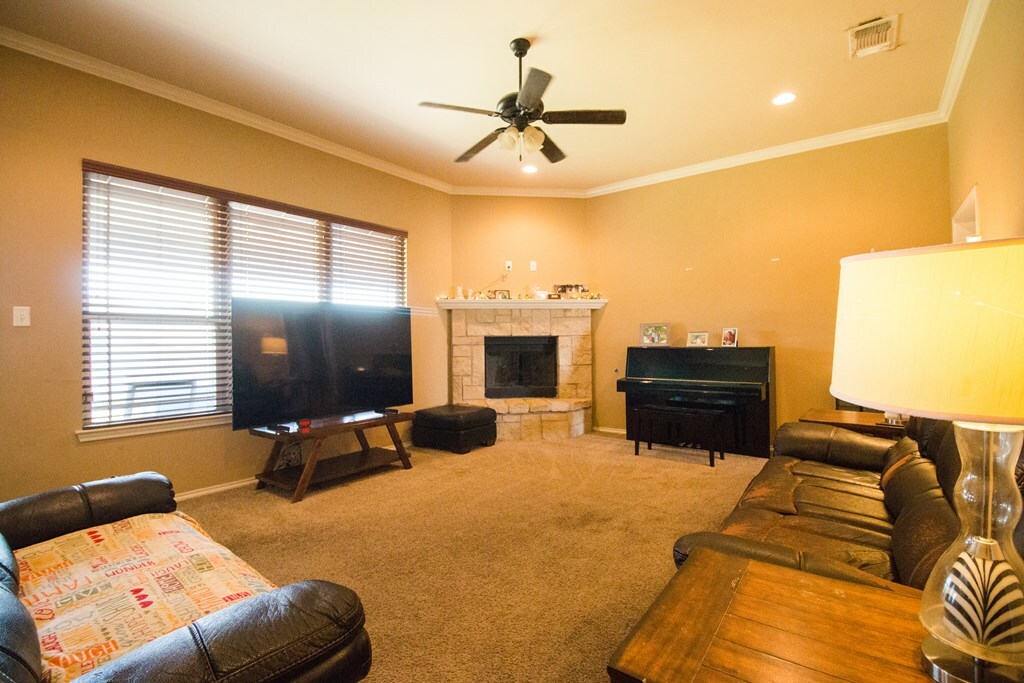 Property Photo: 4154 Huntleigh Dr TX 76904