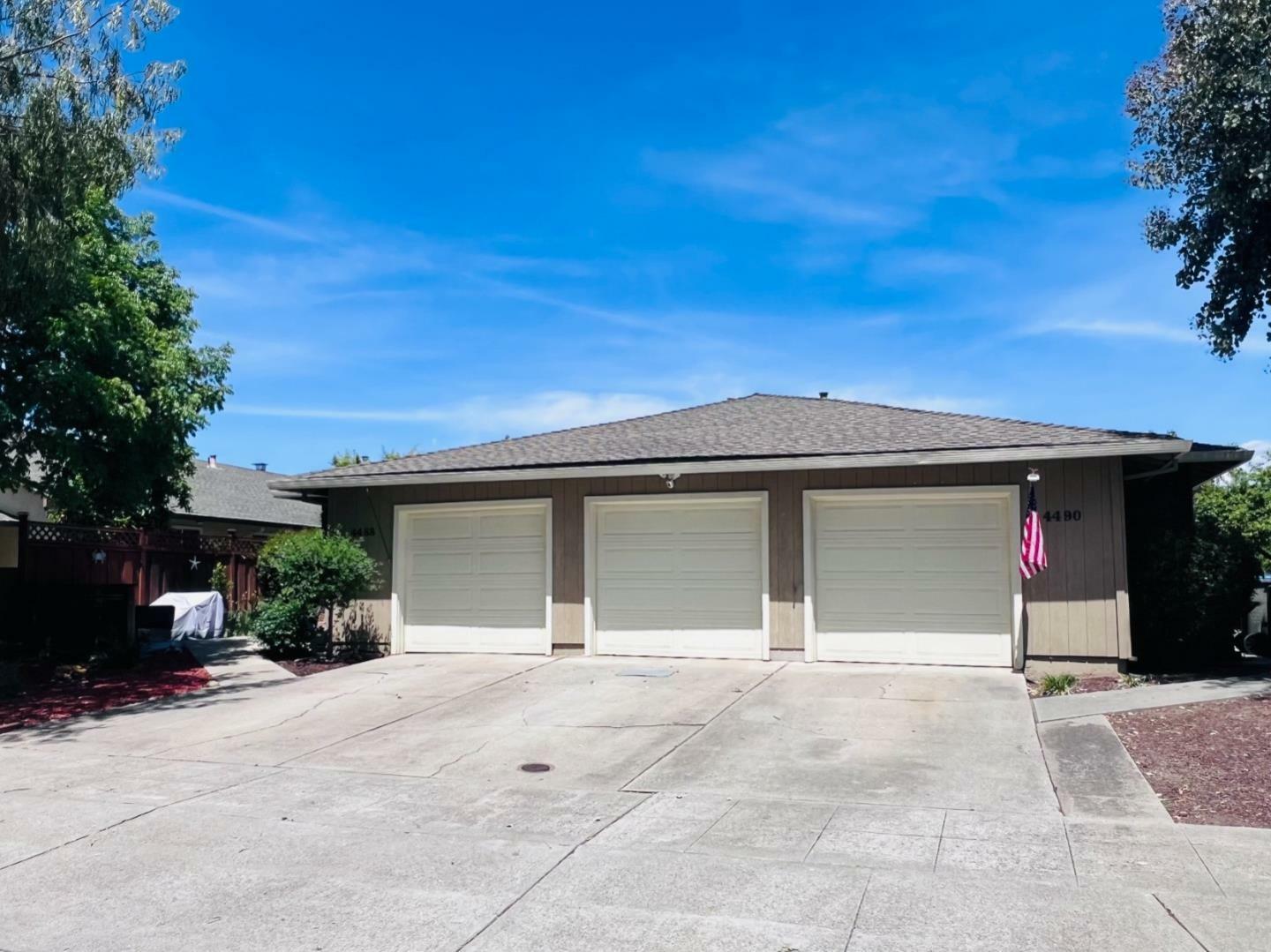 Property Photo: 4488 Wessex Drive CA 95136