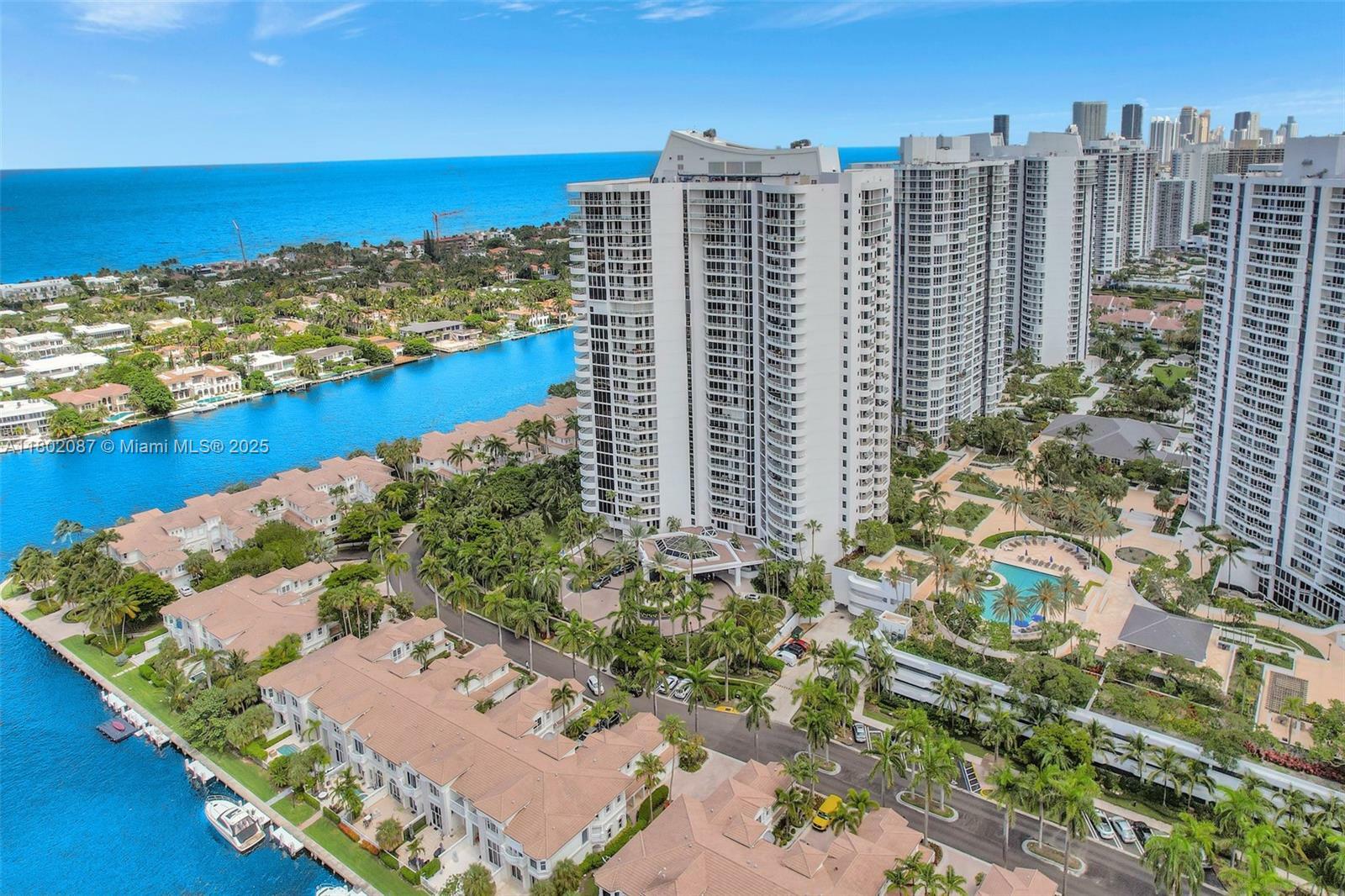 Property Photo: 21200 Point Pl 403 FL 33180