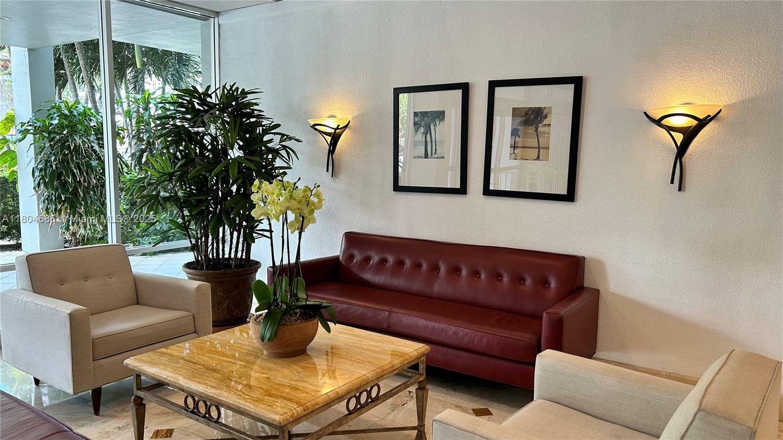 Property Photo: 150 SE 25 Rd 14H FL 33129