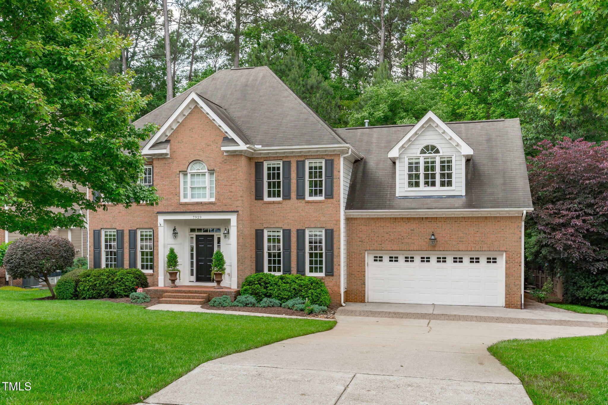 Property Photo: 7929 Pine Timber Drive NC 27613