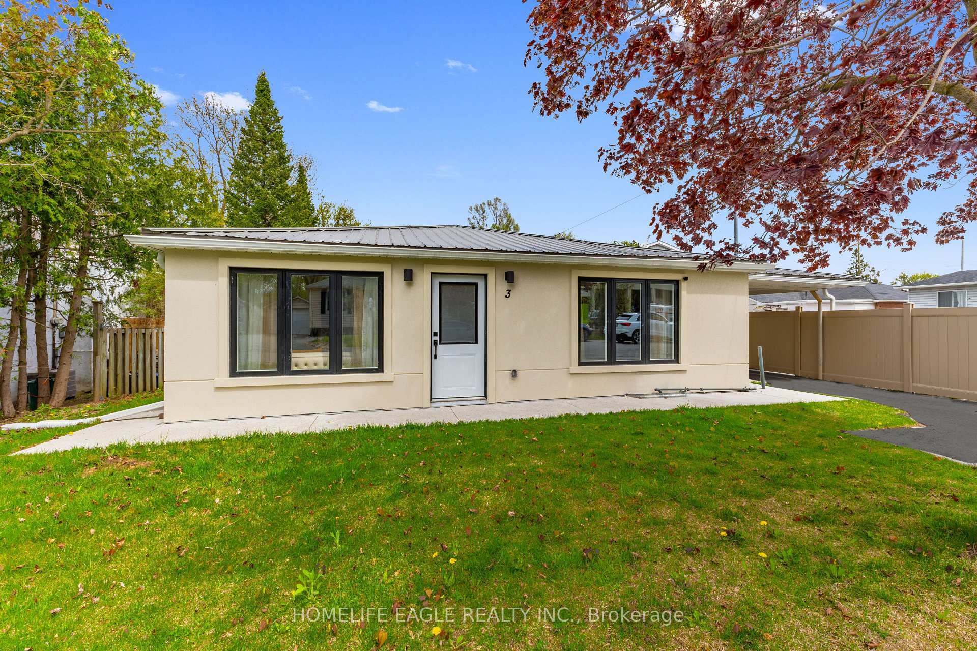 Property Photo:  3 Hughes Street  ON L4E 2V9 