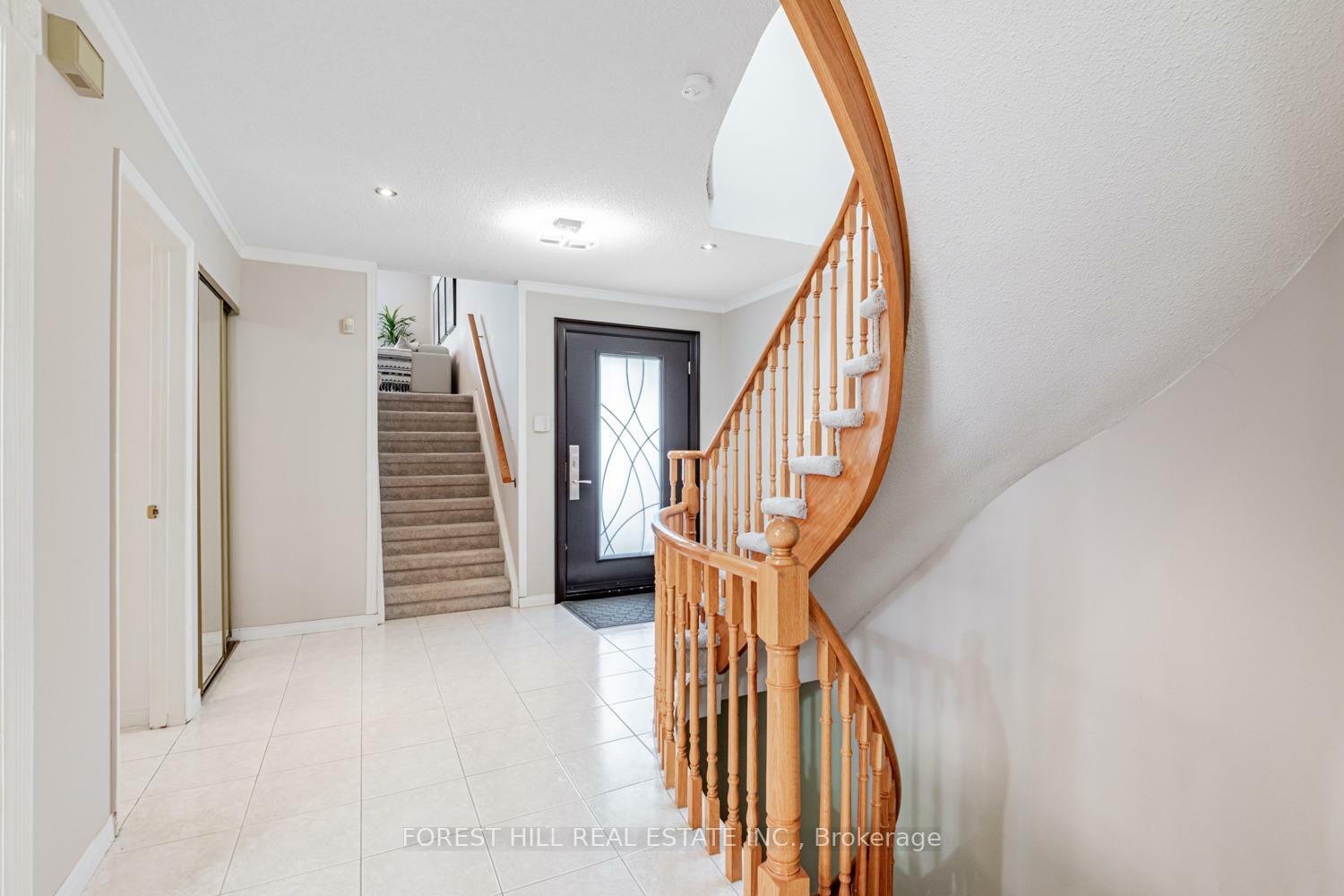 Property Photo: 81 Croteau Crescent ON L4J 5S8