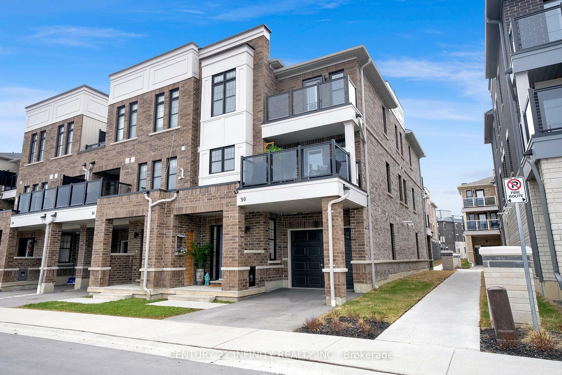 Photo de la propriété: 30 King William Way ON L1C 7E8