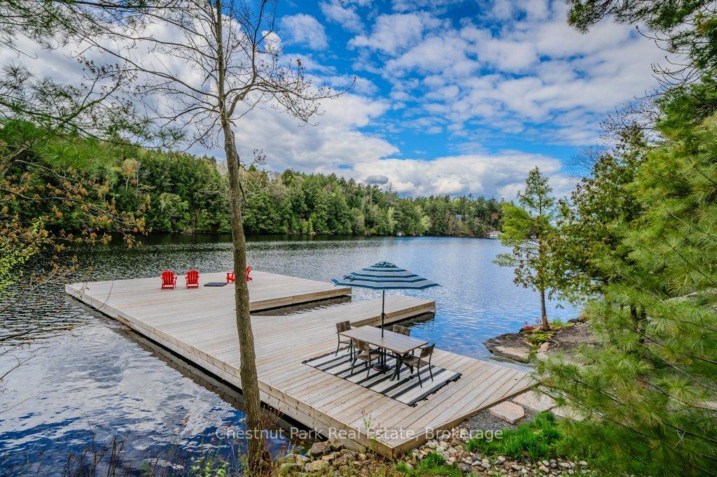 Property Photo:  1023 Milford Manor Road 5  ON P1L 1X4 