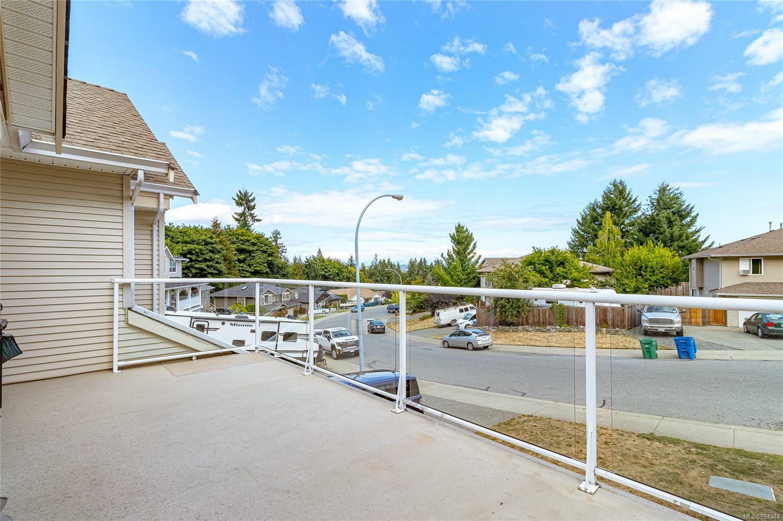 Photo de la propriété:  371 Harwell Rd  BC V9R 6Y8 