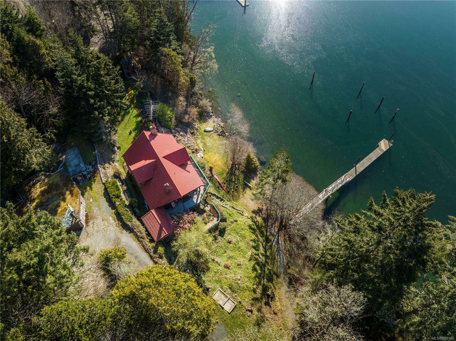 Property Photo:  5805 Anderson Cove Rd  BC V9Z 0Z7 
