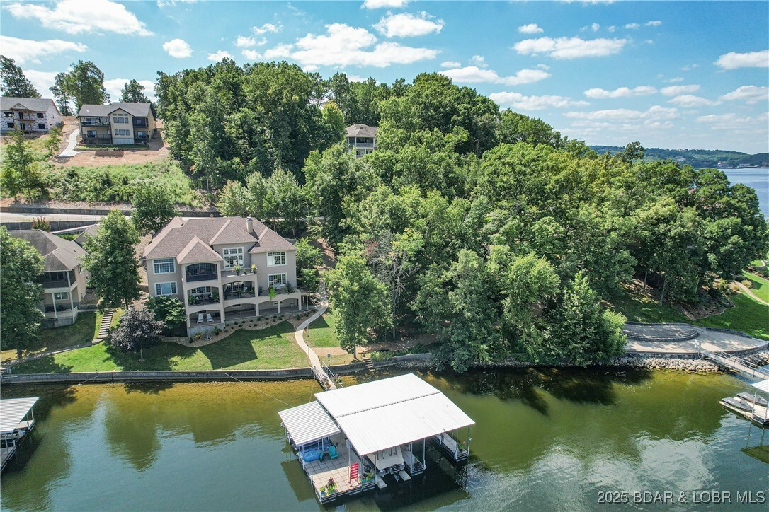 1163 Beacon Pointe Circle  Lake Ozark MO 65049 photo