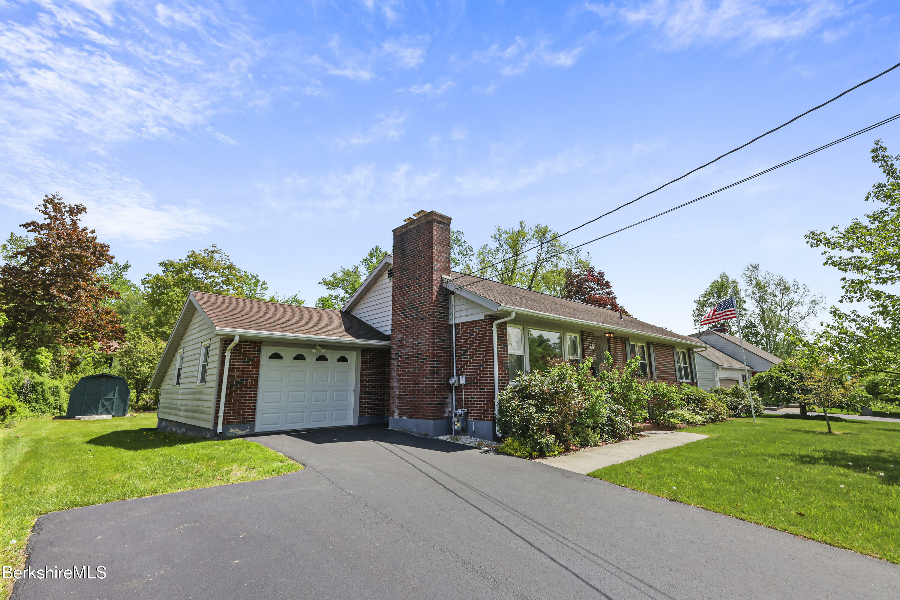 Property Photo: 24 Rose Ter MA 01201