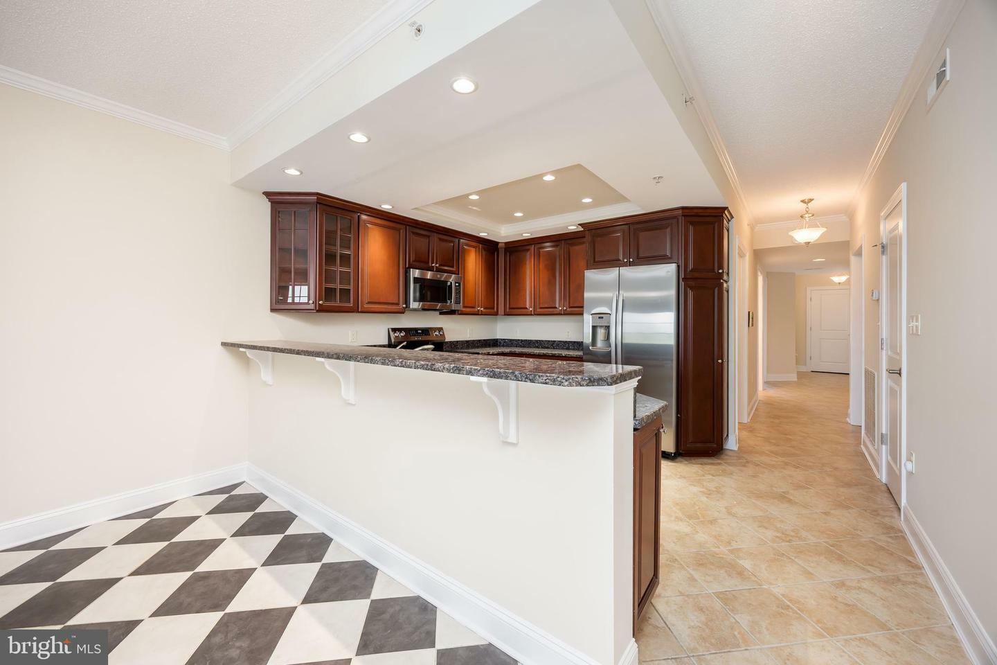 Property Photo: 530 Riverside Drive 202 MD 21801