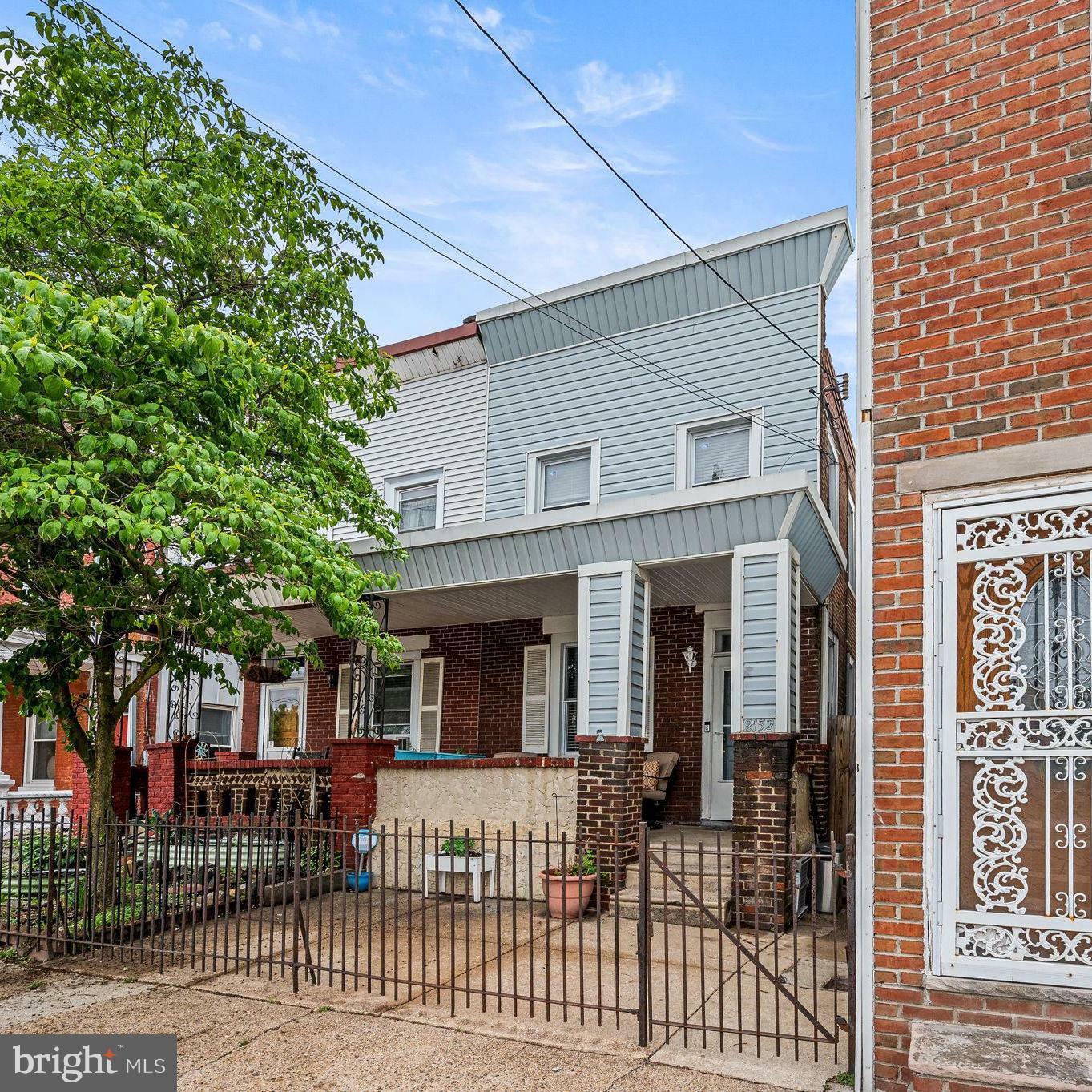 Property Photo: 2152 E York Street PA 19125