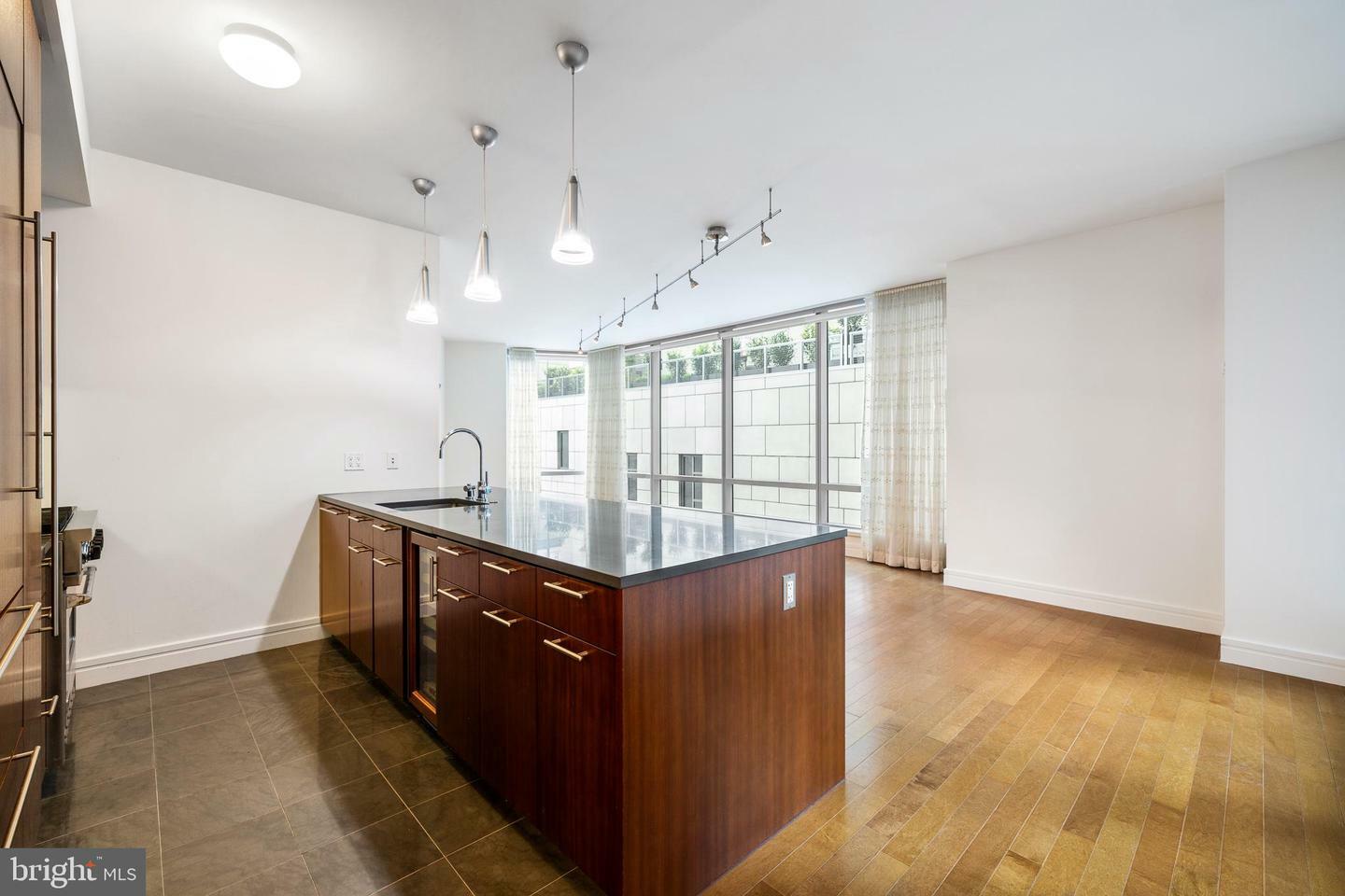 Property Photo: 1414 S Penn Square 9A PA 19102