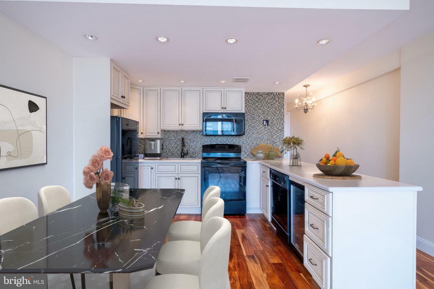 Property Photo: 1919 Chestnut Street 1812 PA 19103