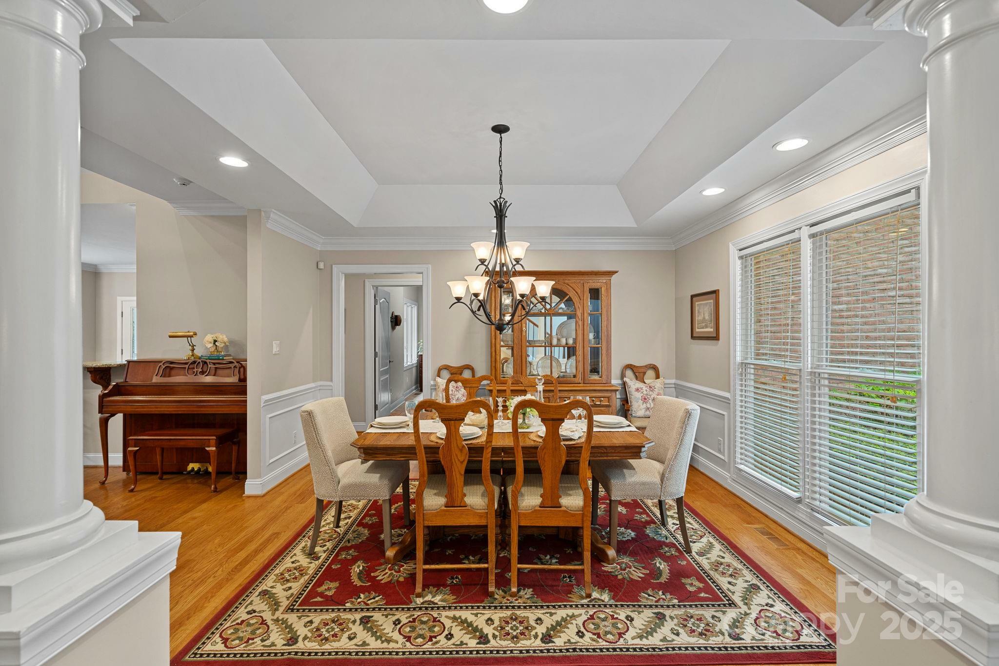Property Photo: 166 Pinnacle Shores Drive NC 28117