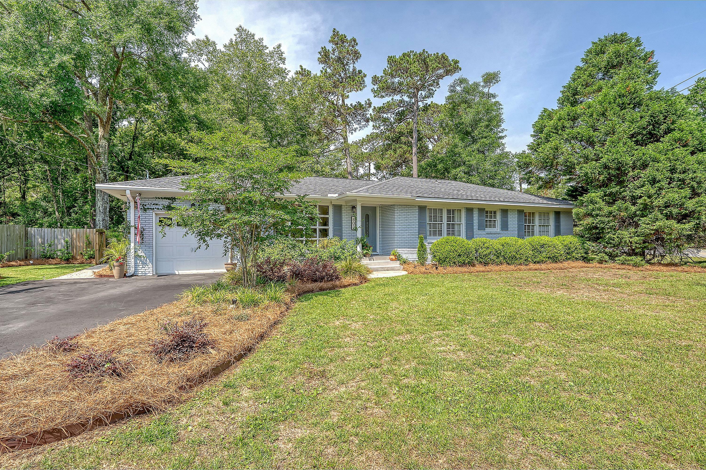 Property Photo: 803 Burnett Drive SC 29412