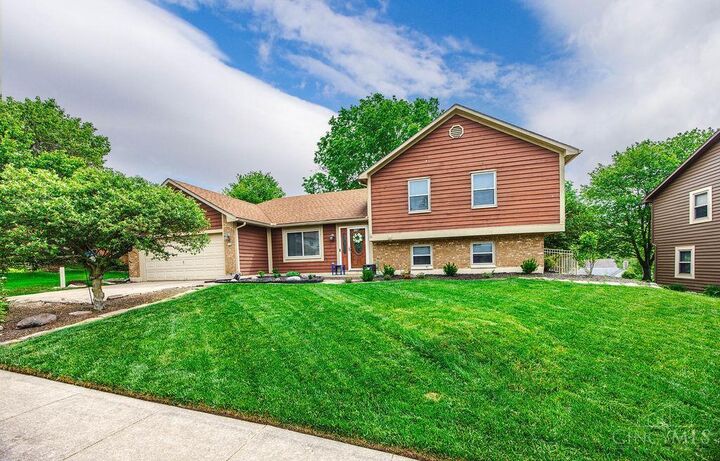 150 Lemonwood Court  Springboro OH 45066 photo