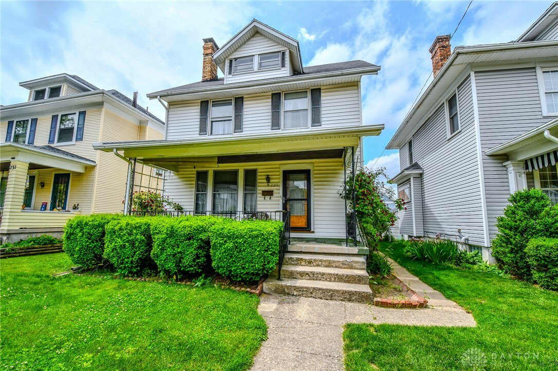 Property Photo: 727 Wilfred Avenue OH 45410