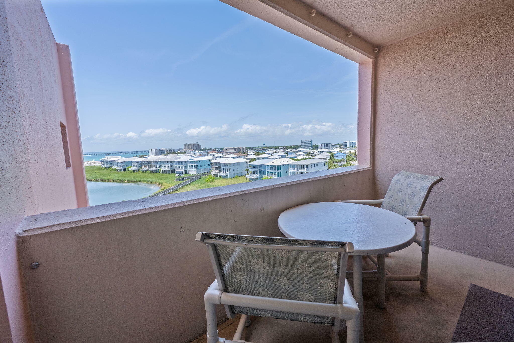 Property Photo: 500 Gulf Shore Drive Unit 618A FL 32541
