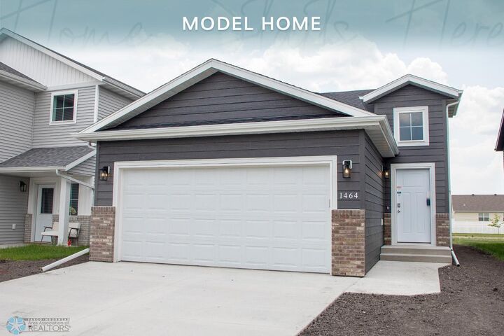 1464 69th Avenue S  Fargo ND 58104 photo