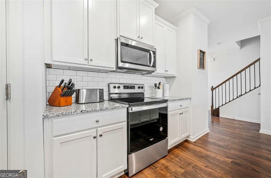 Property Photo: 5634 Parkview Lane GA 30542