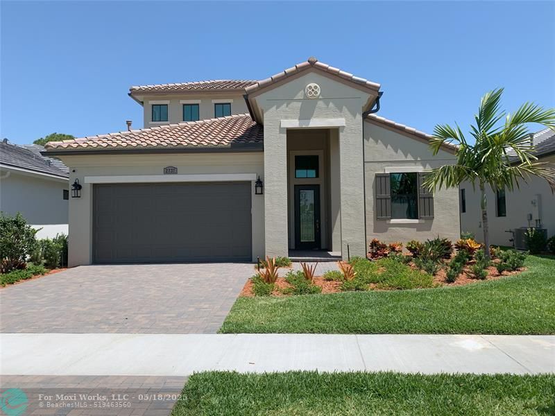 Property Photo: 2737 SE Ashfield Dr FL 34984