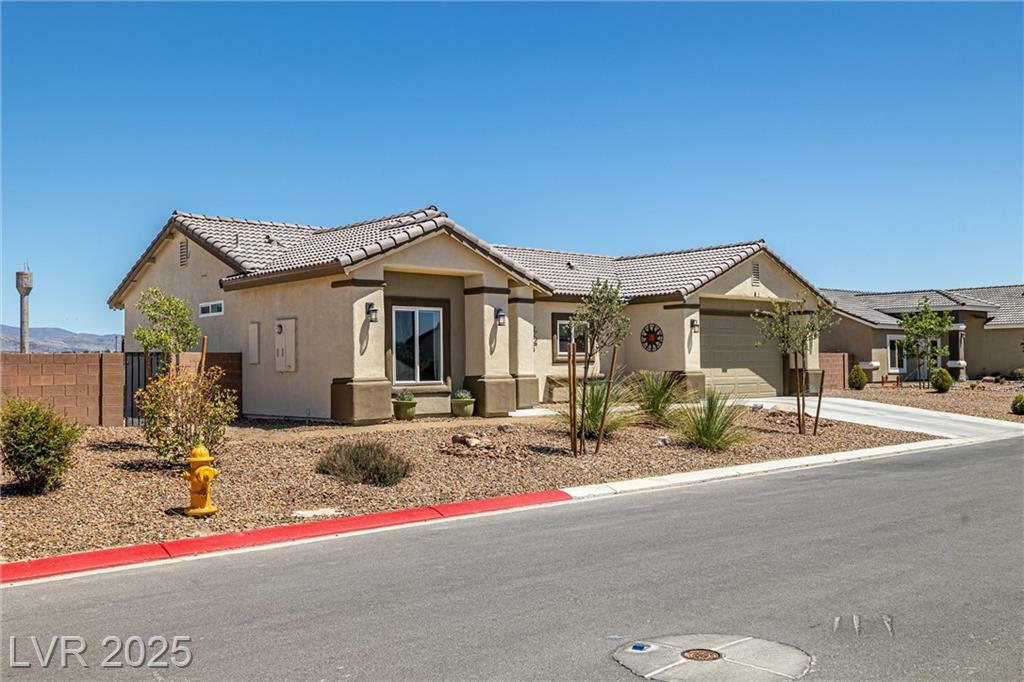 Property Photo: 111 Magnolia Boulevard NV 89048