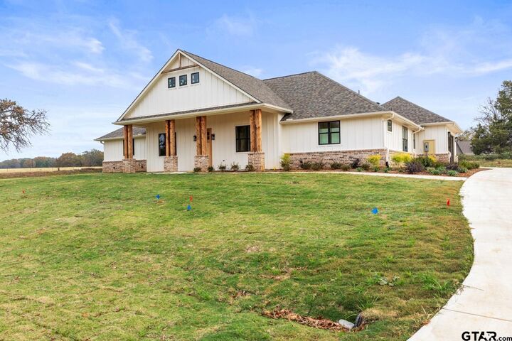 Property Photo:  13998 Cedar Vista Ln  TX 75704 