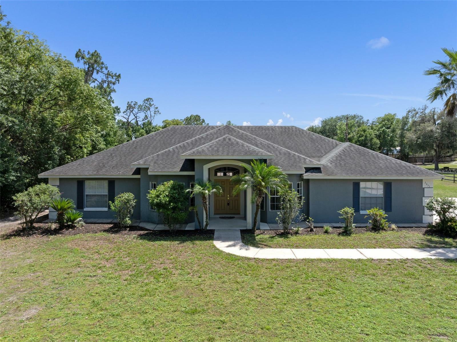 Property Photo: 2633 Pickett Downs Drive FL 32766