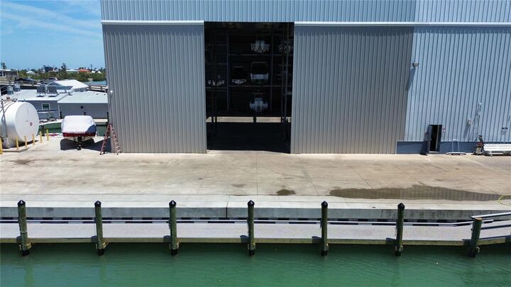 Property Photo: 100 Circuit Road N-11 FL 34275