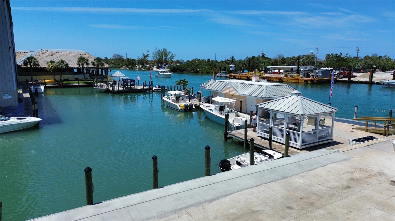 Property Photo: 100 Circuit Road N-35 FL 34275