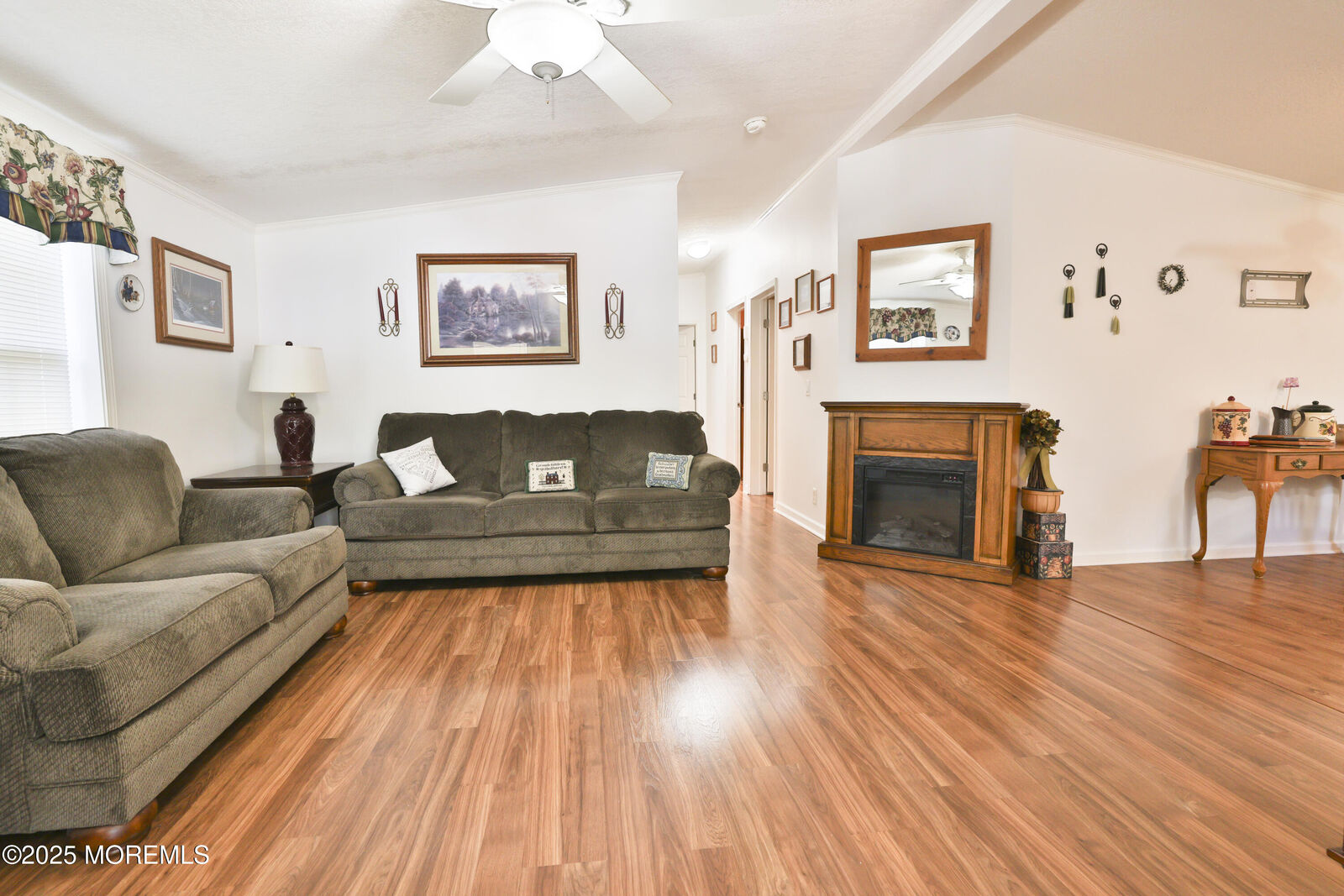 Property Photo: 39 Goldenrod Place NJ 08527