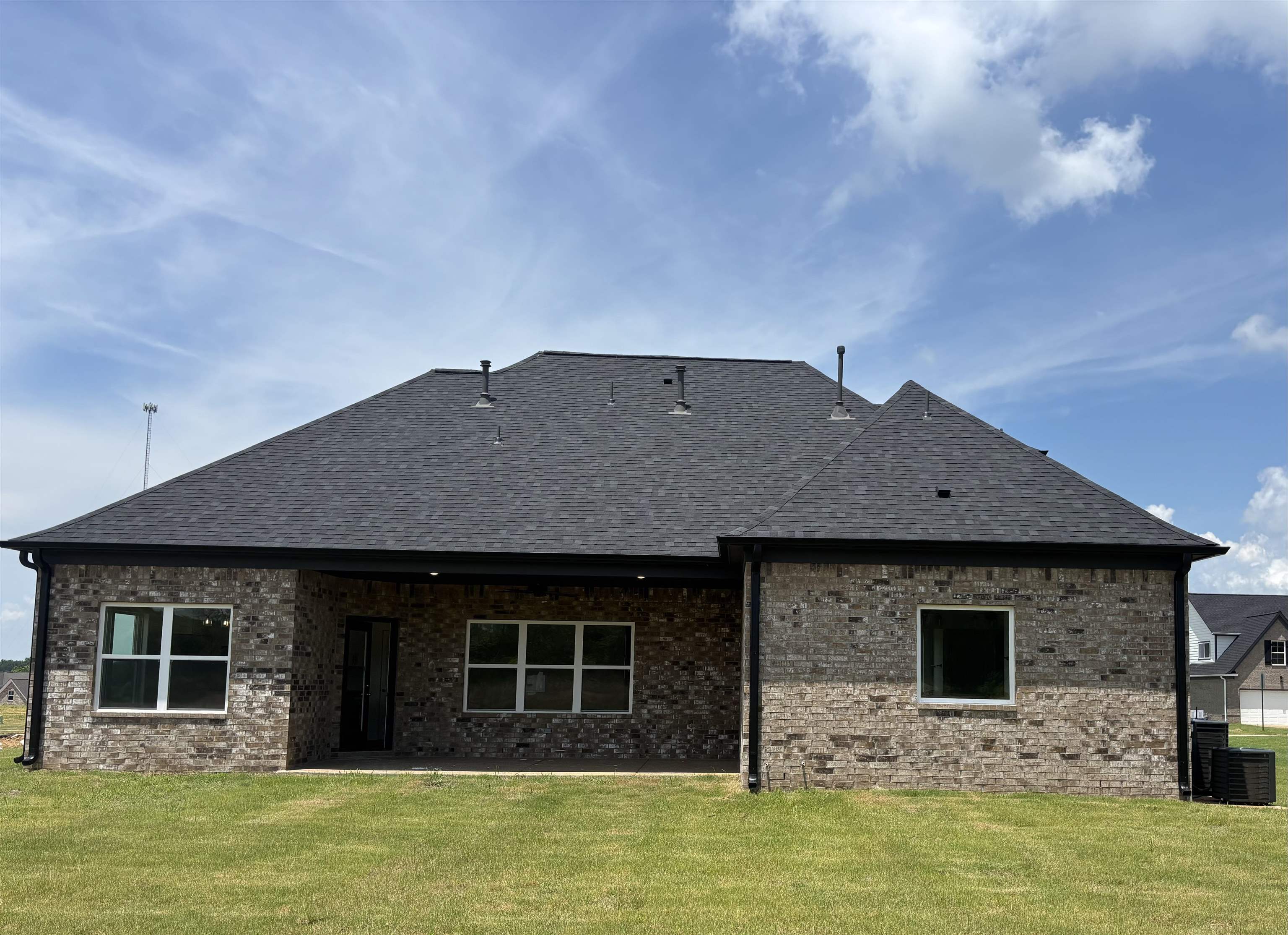Property Photo: 200 Hughetta St TN 38060
