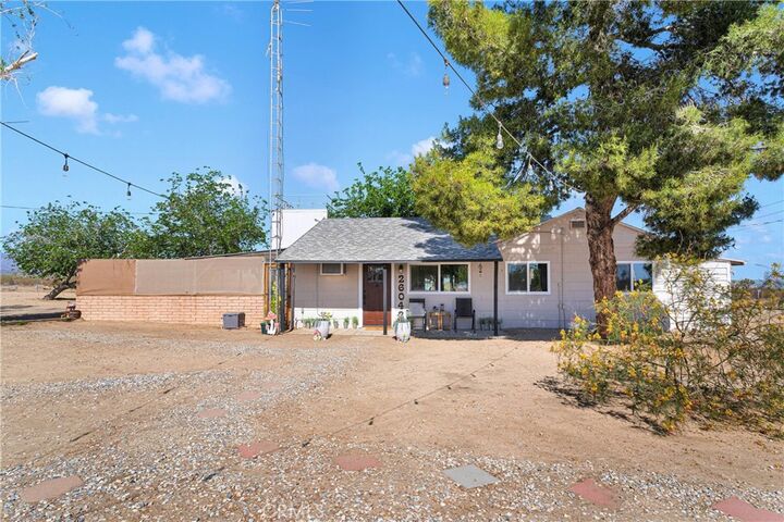 Property Photo:  26042 E Avenue U8  CA 93544 