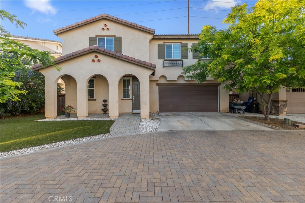 Property Photo:  8219 Perla Drive  CA 92504 