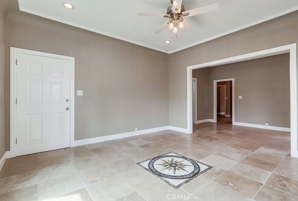 Property Photo: 1009 Coronado Avenue 4 CA 90804