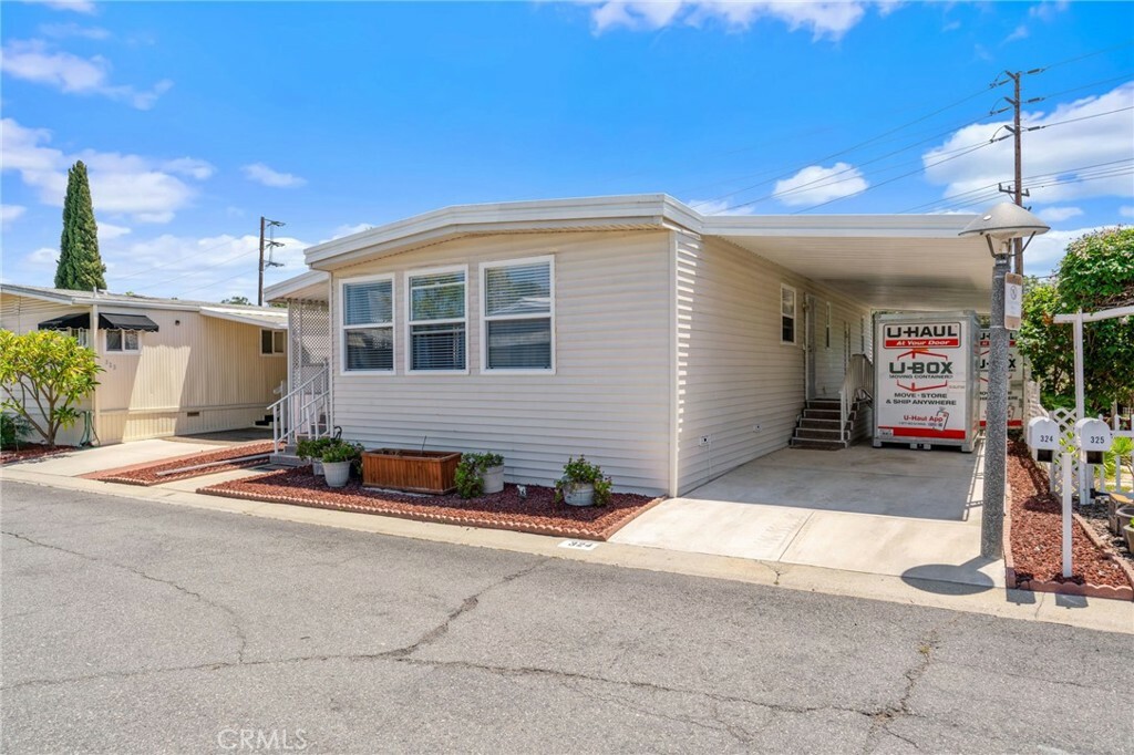 Property Photo:  1001 W Lambert Rd #324  CA 90631 