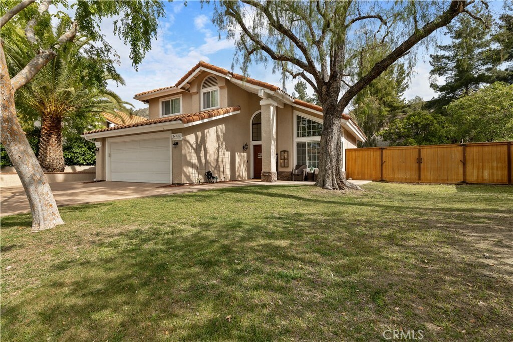 Property Photo: 24576 Jacarte Drive CA 92562