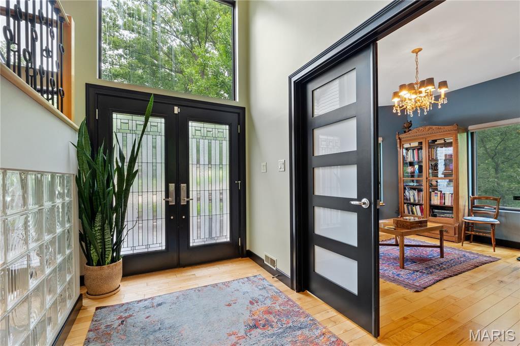 Property Photo: 400 Gabriel Drive MO 63122